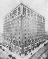 The Muehlebach Hotel in 1928. The Anderson Photo Company.
