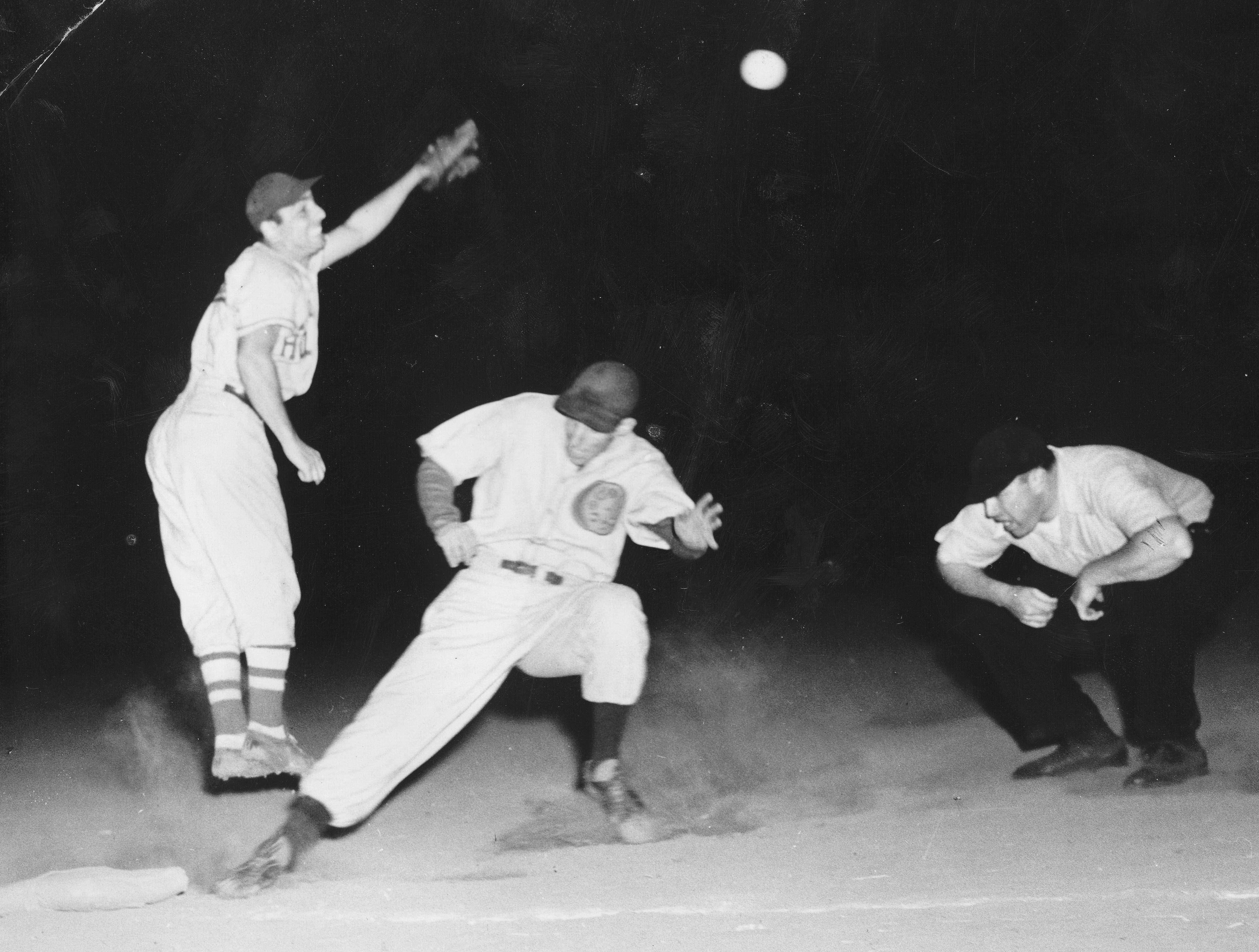 Night game at Northeast Stadium, 1946