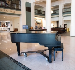 Yamaha Piano