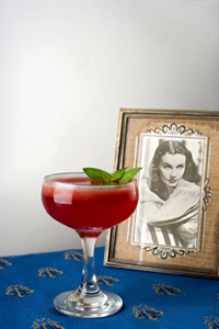 Frankly, Scarlett, that’s a damn good drink! (Image: PostProhibition.com.) Scarlett O'Hara