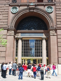 The students got an up-close look at the New York Life building.